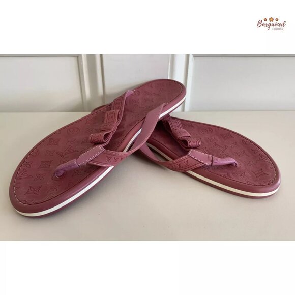 Auth Louis Vuitton Rose Pink Monogram Embossed Rubber Flip Flop Sandals 37.5/7.5 - Picture 3 of 12